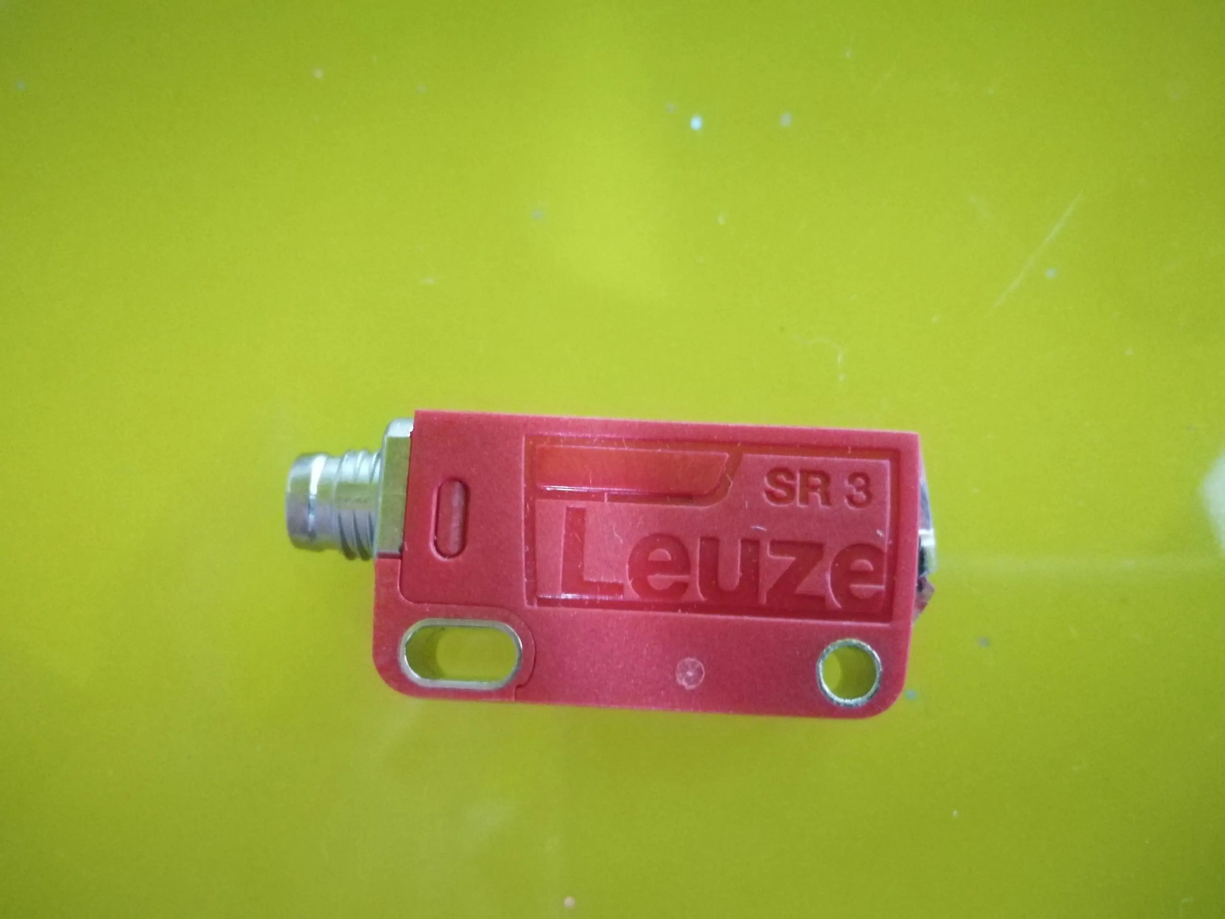 2025.4 LEUZE 광전센서 HT3C/6G-M 8 교섭 납품 50137052
