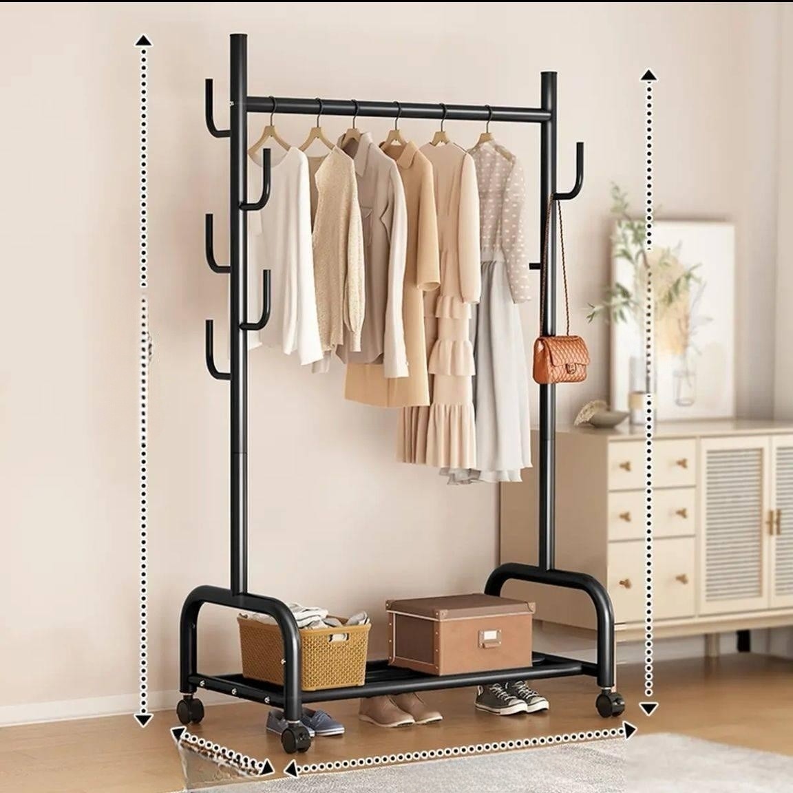 이동식 파이프 옷걸이 스탠드형 옷장 바퀴 부착 철제 의류 보관 드레스룸 행거 봉 - 상품 이미지