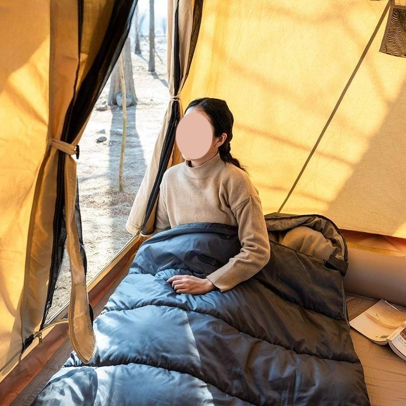 휴대용 캠핑침낭 사계절용 초경량 여행용 하이킹 따뜻한 슬리핑백 차박용 덕다운 보온 - 상품 이미지