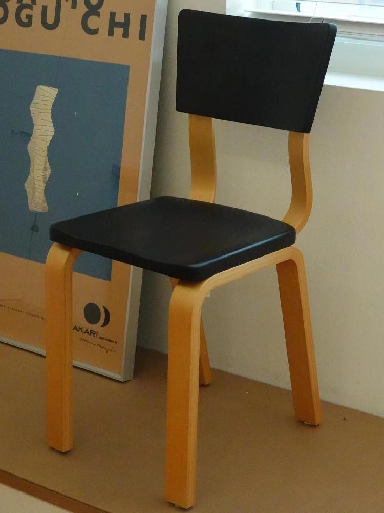 월스와일 주방 후추그라인더 톤스 소금 향신료 소금후추그라인더 소금통 통후추그라인더 솔트밀 나무 다리 + 파란색 의자 - 상세 이미지 2