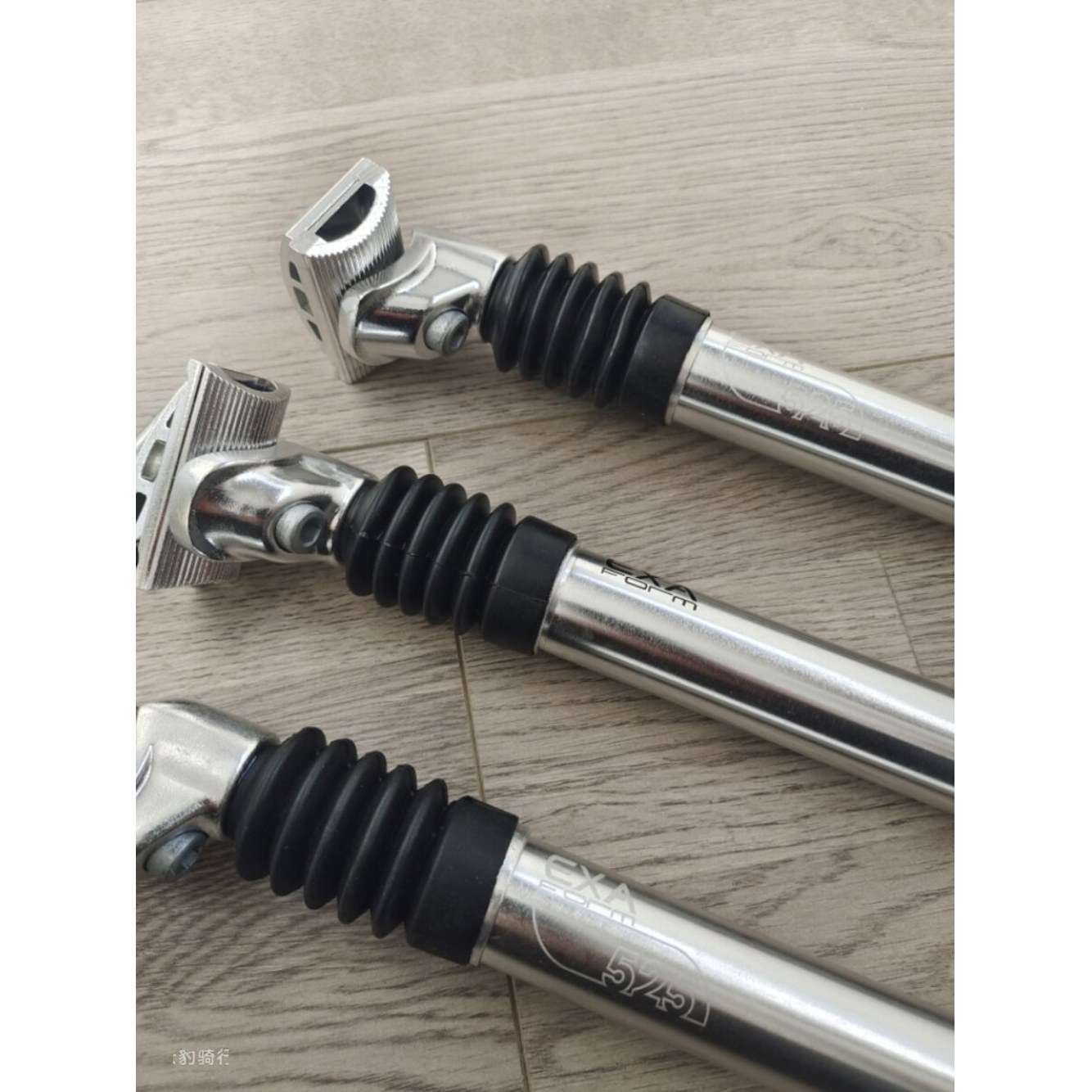 접이식 쇼바 자전거 27 프레임 mtb자전거 안장 스프링 서스펜션 2mm 그림같이 블랙 산악 300mm 유압 300mm 그림같이 - 상세 이미지 3
