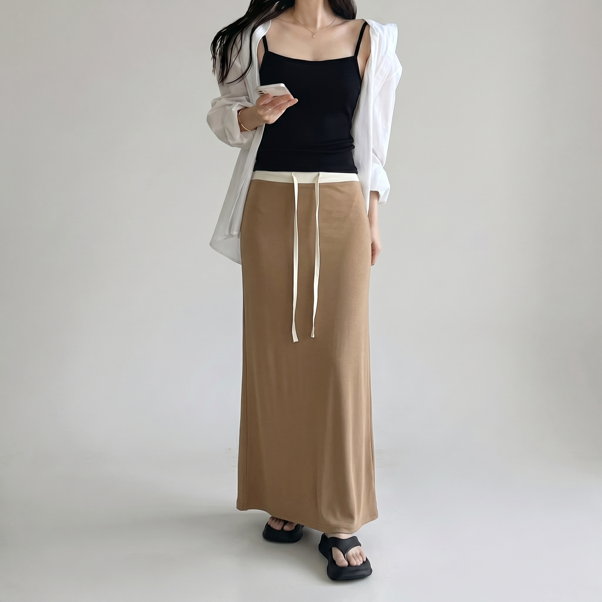 여성 차르르 맥시 롱스커트 허리조절 데일리 치마 이미지 7