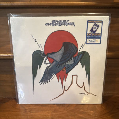 [해외](수입 LP) Eagles On The Border Exclusive w/Replica Tour Laminate NEW SEALED Limited Ed