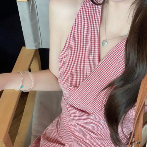 원피스 민소매 롱 드레스 체크 브이넥 랩 스타일 원피스 사랑스러운 휴양지룩 여름 데일리룩 - 상품 이미지