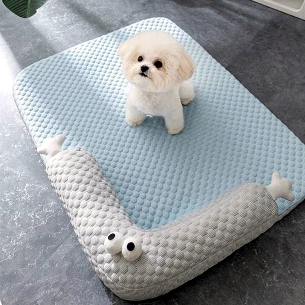 여름냉감 강아지 고양이 반려동물 미끄럼방지 반려견 해피앤퍼피 시트 눈꽃무늬 고양이더위 - 상품 이미지