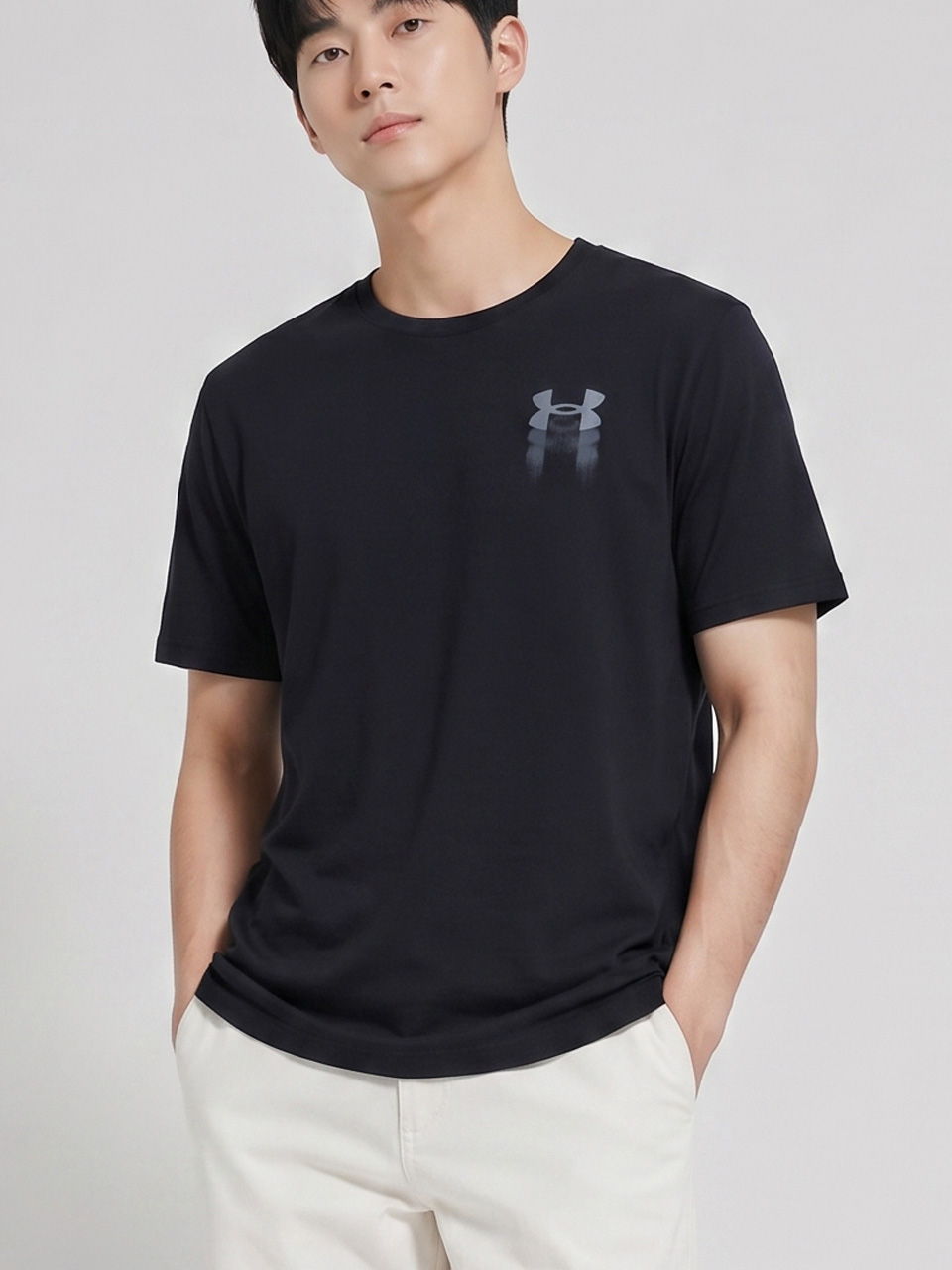 언더아머 반팔티셔츠 UA 블러 로고 SS 남성 블랙 6009245-001 - 상세 이미지 5