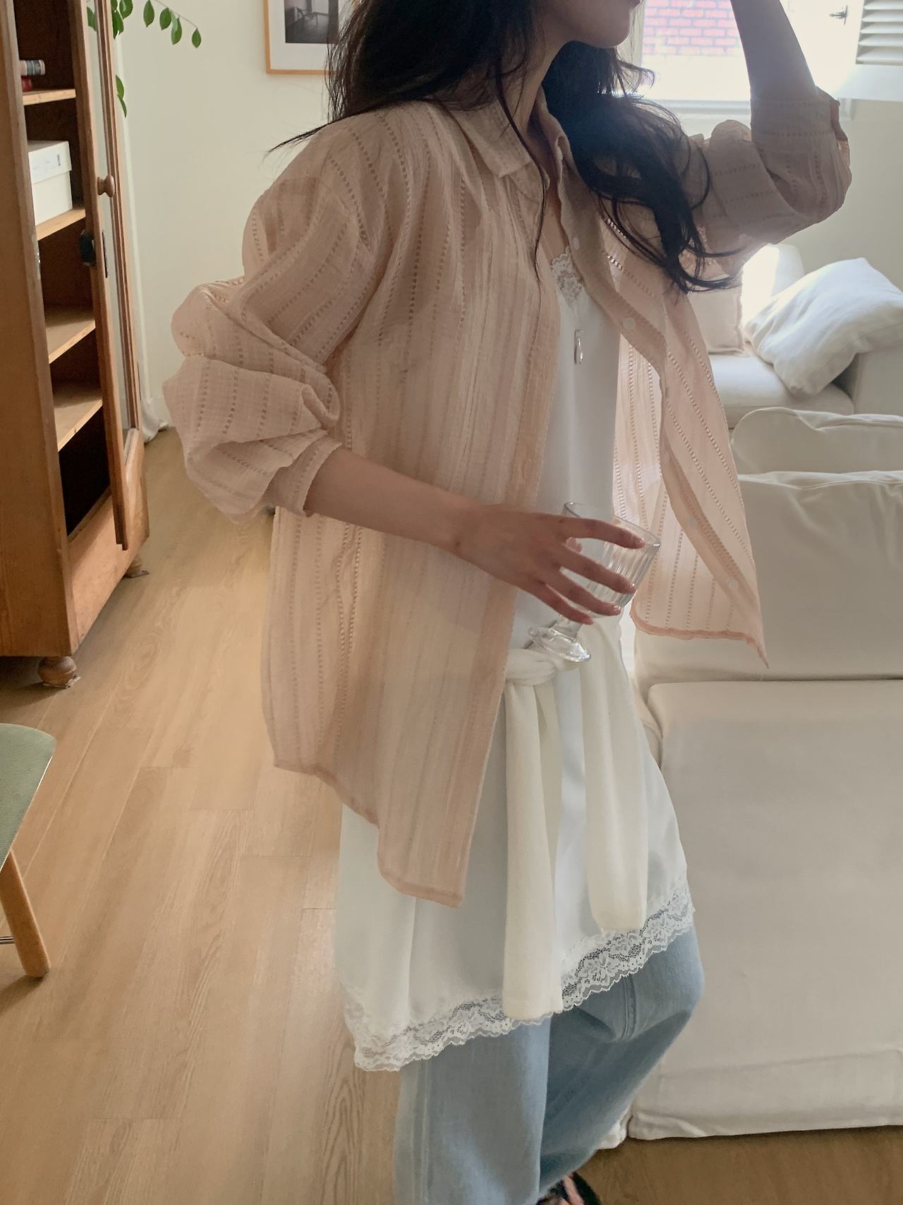 오버무드 여름 살안타템 시스루 펀칭 스트라이프 셔츠 여름 루즈핏 썸머 남방 - 상품 이미지