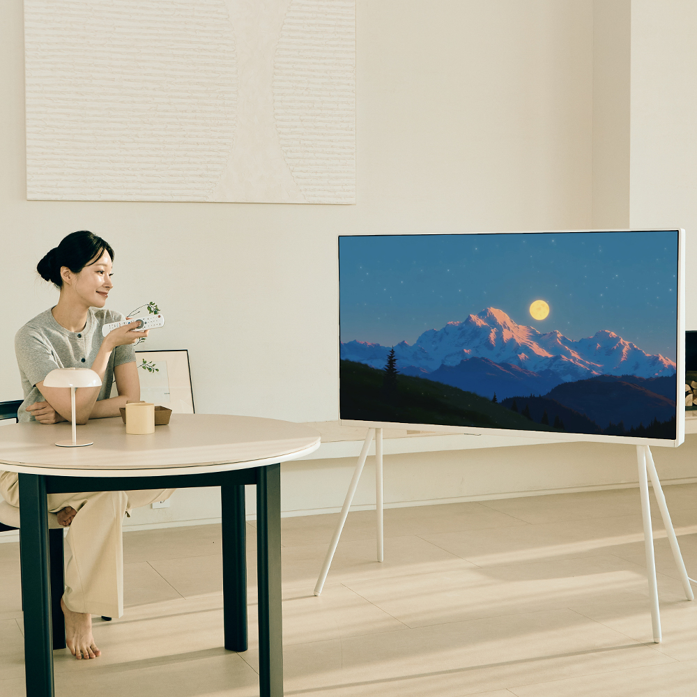 와이드아트뷰 더프리미엄 화이트 이젤스탠드 셋트 QLED 139cm(55인치) 4K UHD 구글 스마트 TV 인테리어 티비 거치대 액자 프레임 이미지 6