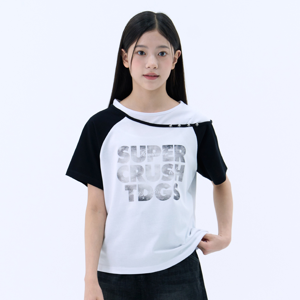 [2장이상 5%]더데이걸 사선 어깨 레이어드 반팔티 TGRA26402 - 상세 이미지 4