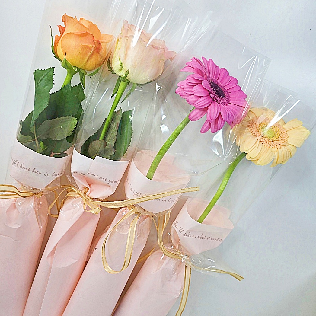 장미 거베라 카네이션 생화 한송이 꽃다발 어버이날 꽃한송이 로즈 생화택배 - 상품 이미지