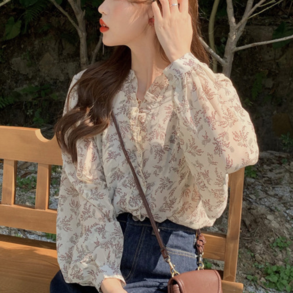 레이스 포인트 플라워 블라우스 프릴 쉬폰 블라우스 - 상품 이미지
