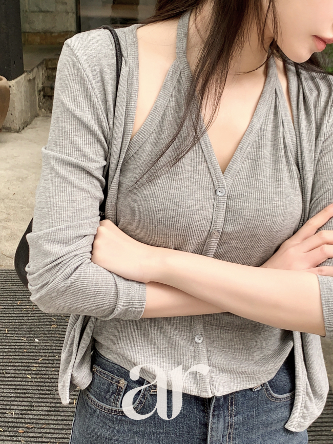 (국내제작) (레이어드한듯일체형~한여름까지쭈욱) 홀터 나시 일체형 긴팔 가디건 cd3676 이미지 3