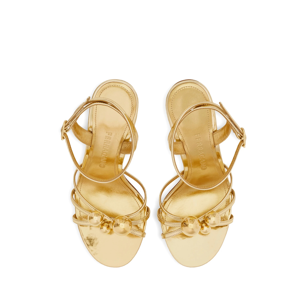 페라가모 여성 부츠 FW26 01K335 0794809 1C GOLD - 상세 이미지 3
