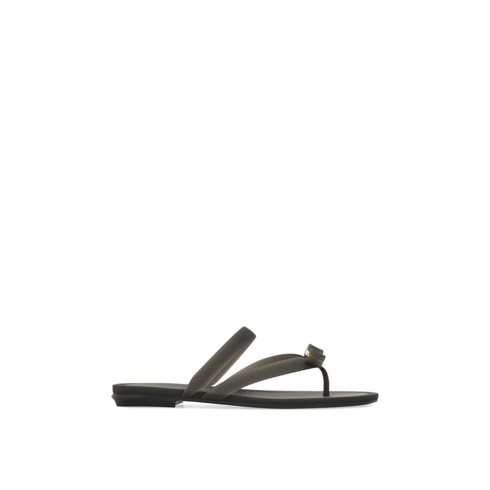 페라가모 여성 슬리퍼 FW26 01L859 0794396 1C NERO - 상품 이미지