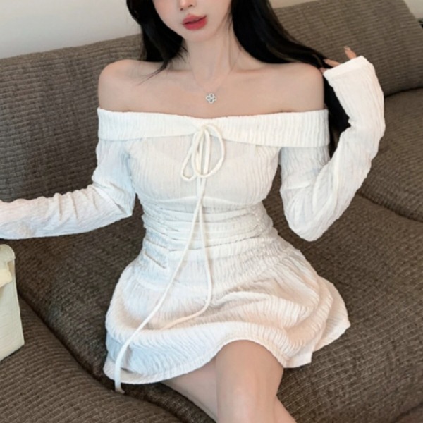일자넥 리본 긴팔 미니 원피스 플리츠 레이스 아이보리 코디 여성 - 상품 이미지