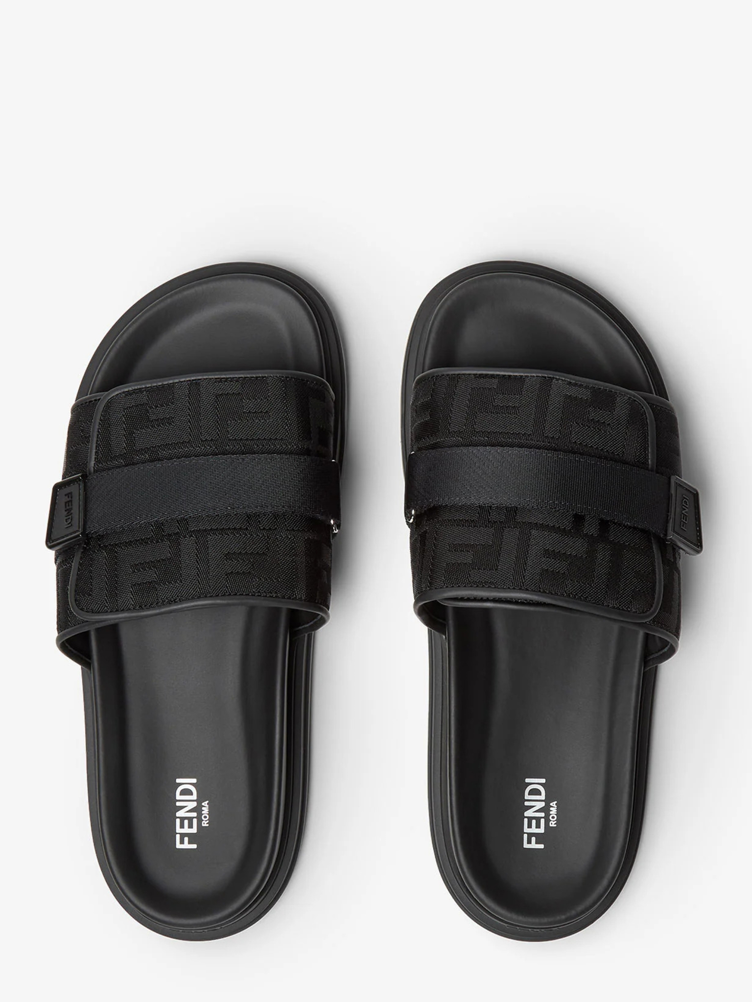 펜디 남성 샌들 SS26 7X1850AOMFF0ABB - 상세 이미지 4