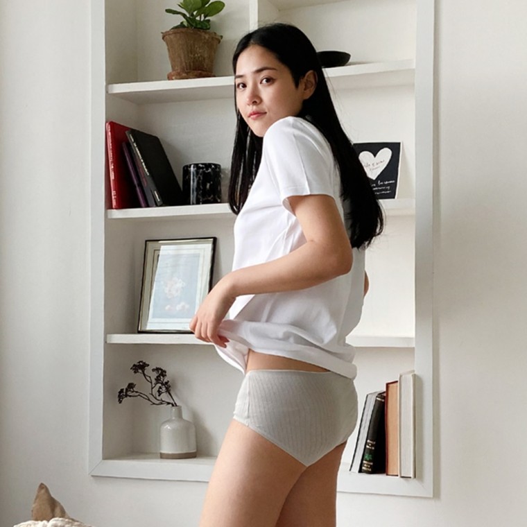 지니몰 삼각 여성언더웨어 심리스 무봉제 편한 요일 팬티 NPU 속옷 데일리 위생 - 상품 이미지