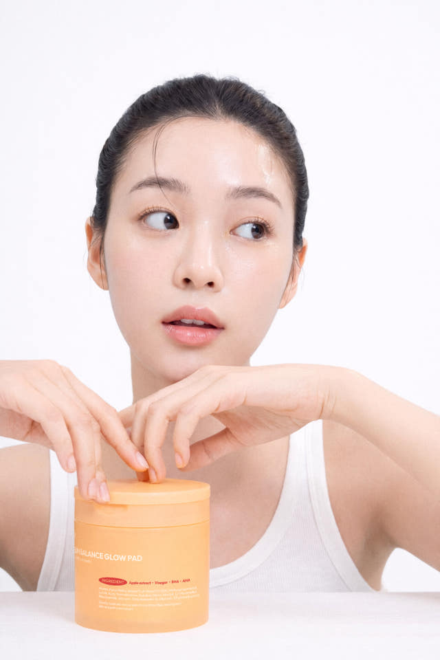 [요철제로 필링패드] 글로우 토너 패드 지우개 좁쌀 피지 모공 각질 아하 바하 60매, 3개