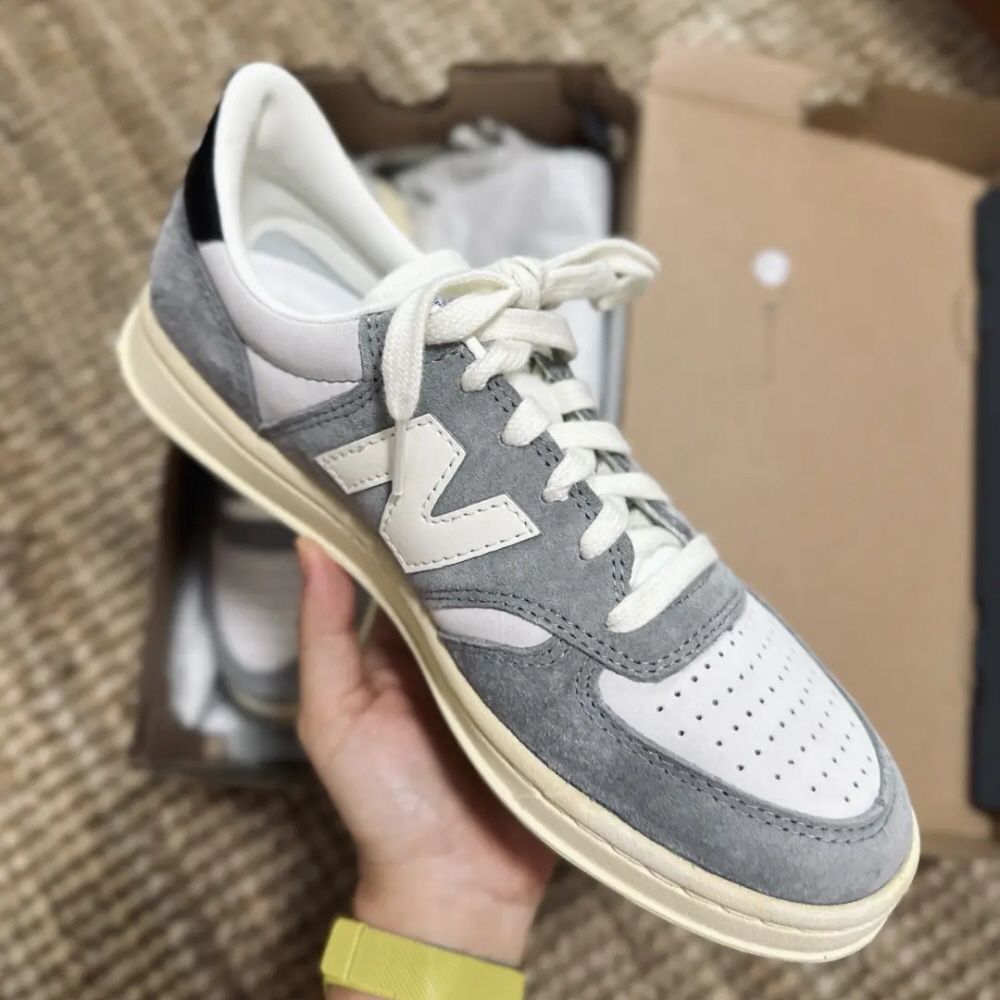뉴발란스 T500 스니커즈 슬레이트 그레이 CT500OGA 남성 로우탑 데일리 신발 - 상세 이미지 2