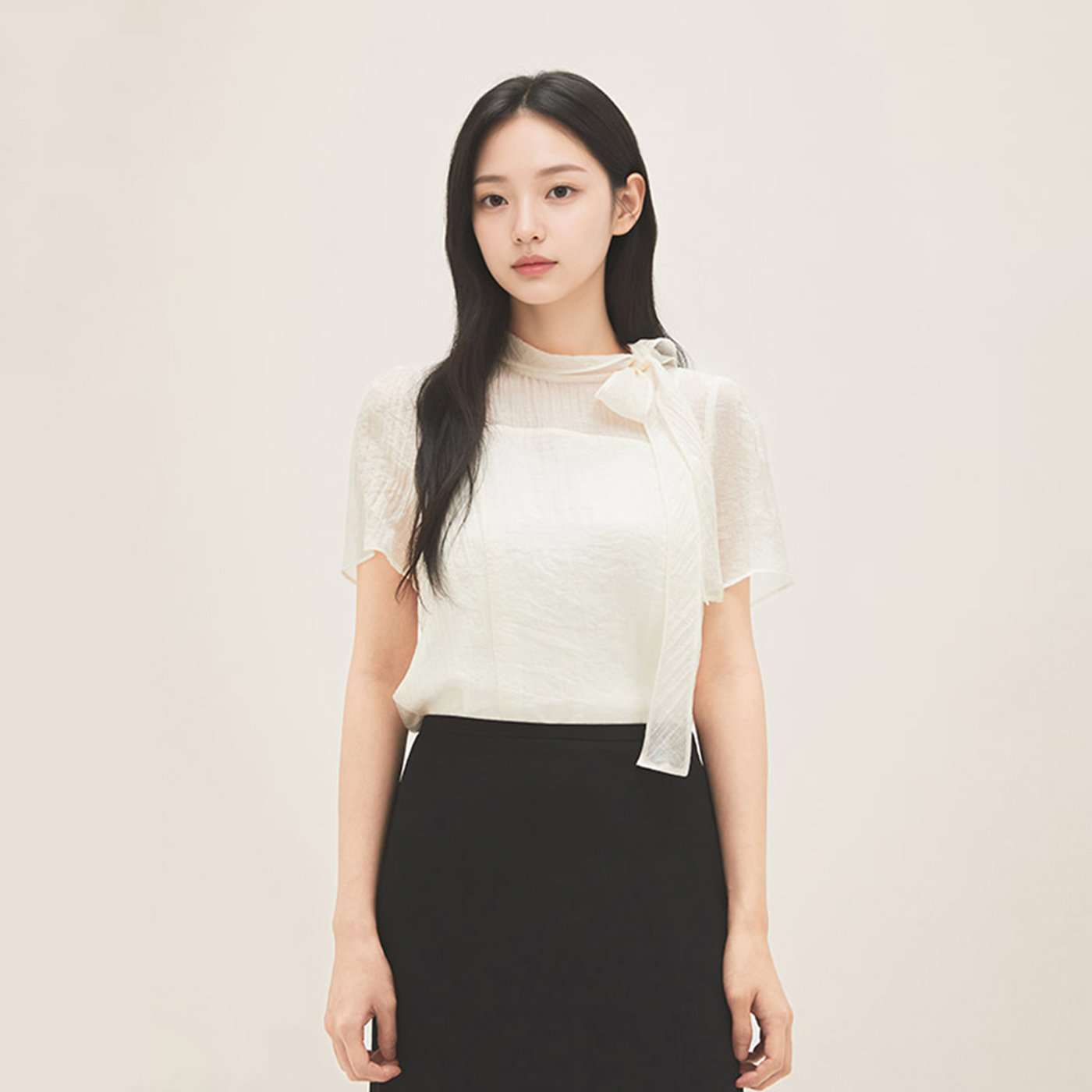 로엠 시스루 리본 타이 블라우스 RMBLG26RT5 이미지 3
