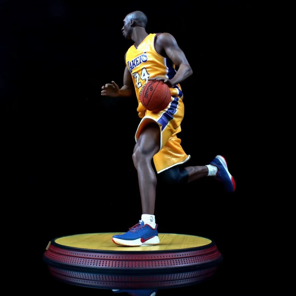 NBA 코비 브라이언트 피규어 33cm 경기 장면 1.6 스케일 소장품 해외판 코비 브라이언트 33cm - 상세 이미지 3