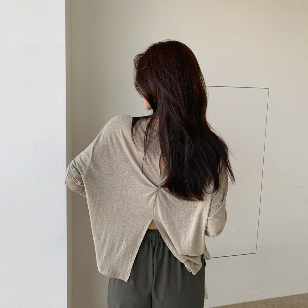 (무배)부푼 백꼬임 티셔츠 - 상세 이미지 3