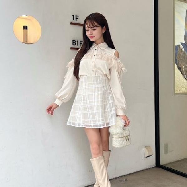 오프숄더 티셔츠 민소매 - 상세 이미지 2