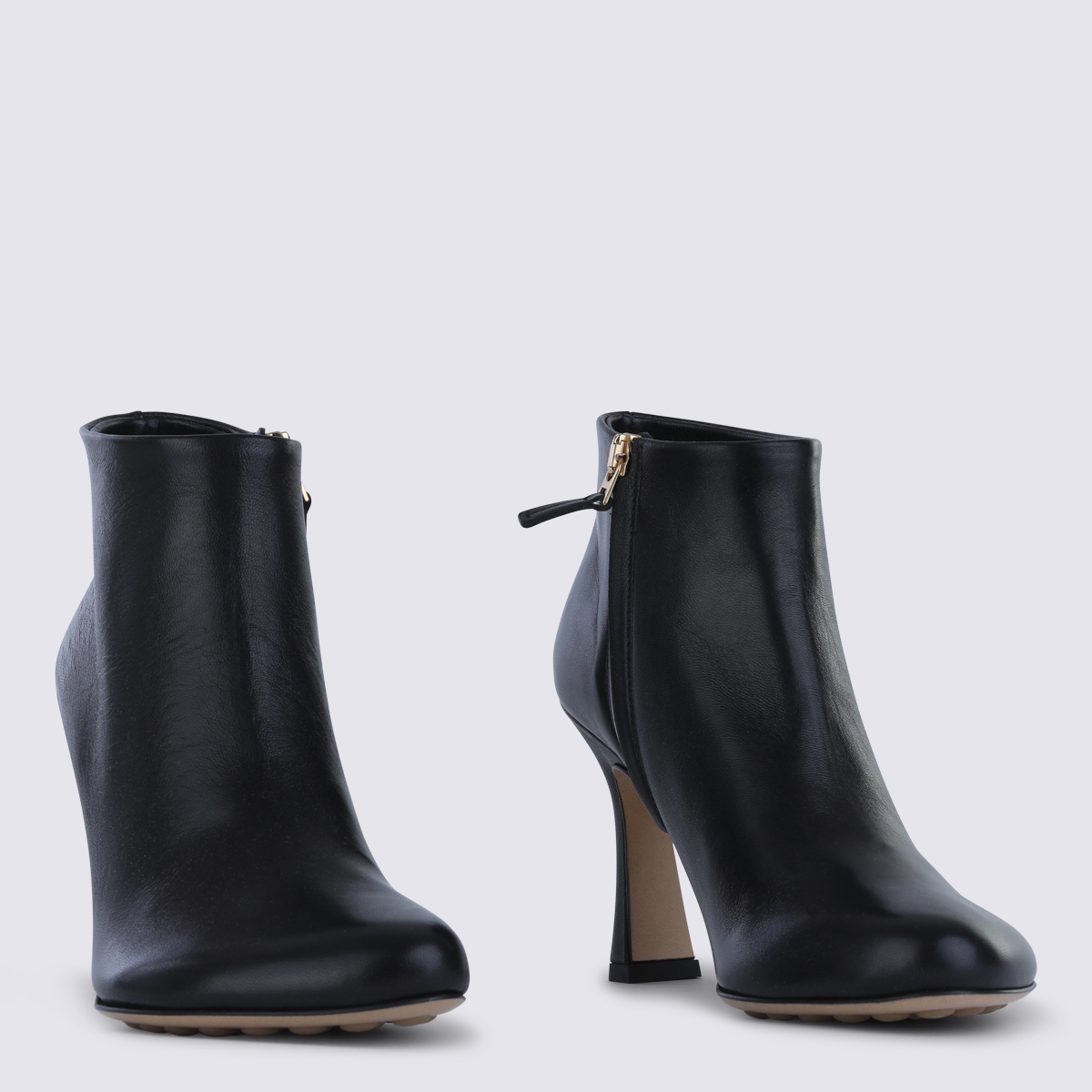 보테가 베네타 여성 앵클 부츠 FW25 843958VBSD01000 - 상세 이미지 3