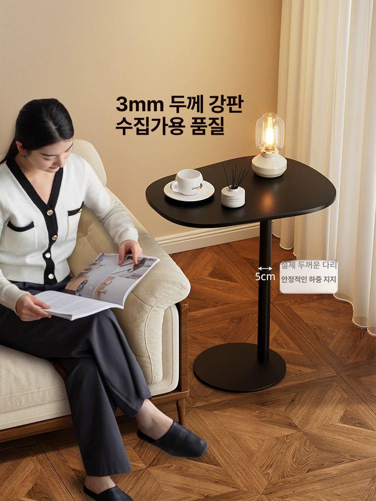 소파 옆 테이블 라운드형 원탁 거실 커피 테이블 북유럽 미니멀 홈 인테리어 침실 침대 옆 보조 책상 - 상세 이미지 5