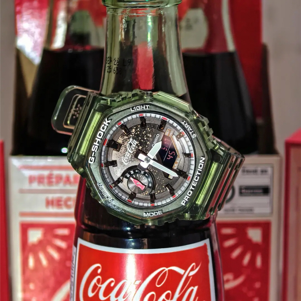 지샥 코카콜라 140주년 한정판 지얄오크 시계 그린 GA-2100CC-3A