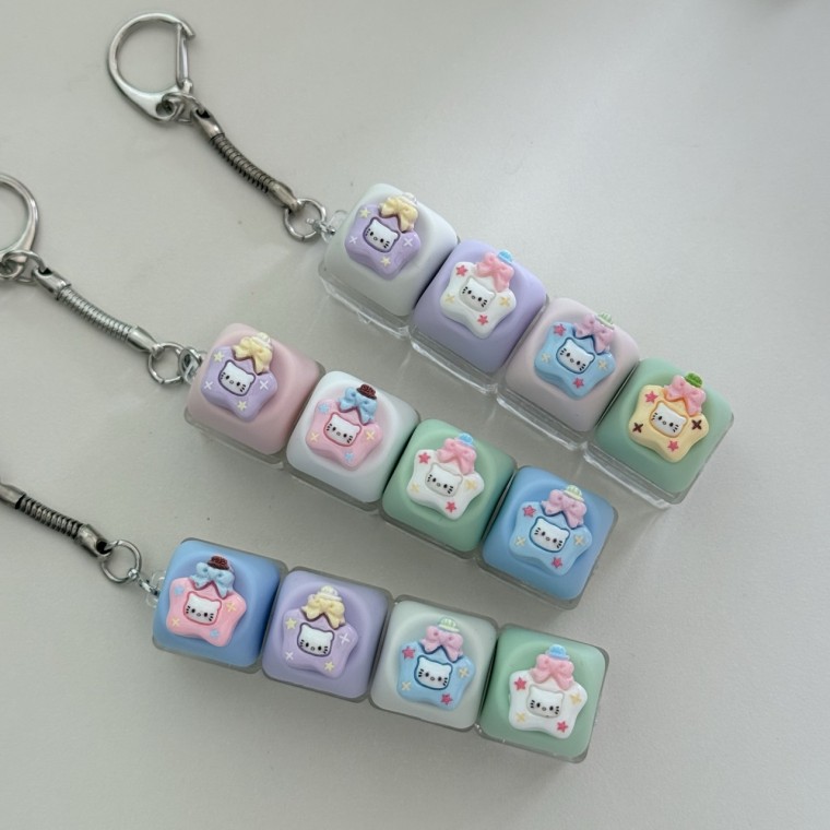 4구 쁘띠 kt 고양이 별 토끼 어린이날 캐릭터 LED 야광 불빛 키캡 키링 컬러 키보드 자판 딸깍이 클리커 - 상품 이미지