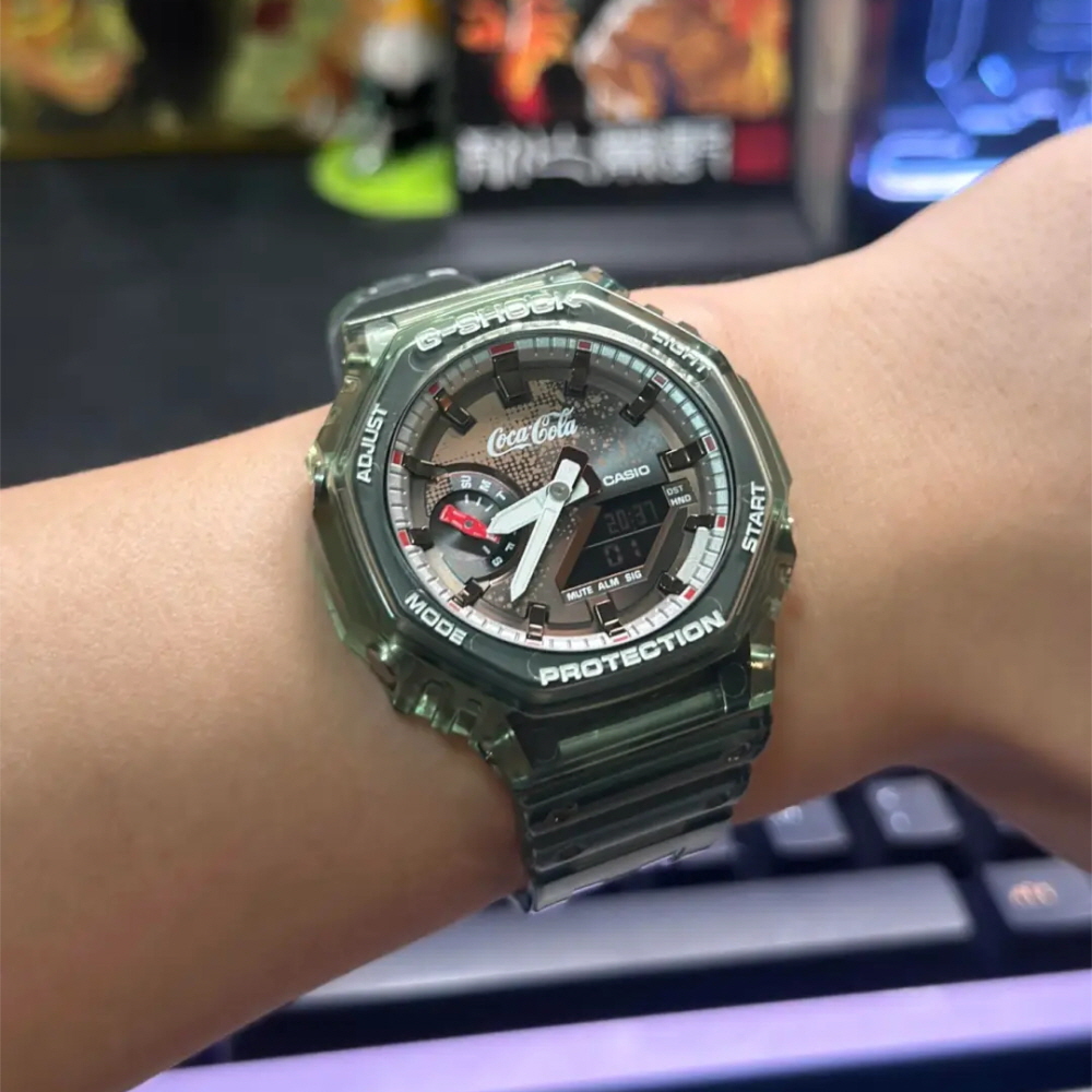 지샥 코카콜라 140주년 한정판 지얄오크 시계 그린 GA-2100CC-3A - 상세 이미지 3