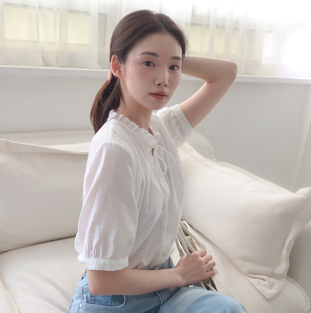 클라비스 반팔 프릴블라우스 RE_CVBWG2403Q 선물 고민에 도움이 되는 세심한 포인트와 일상 변화