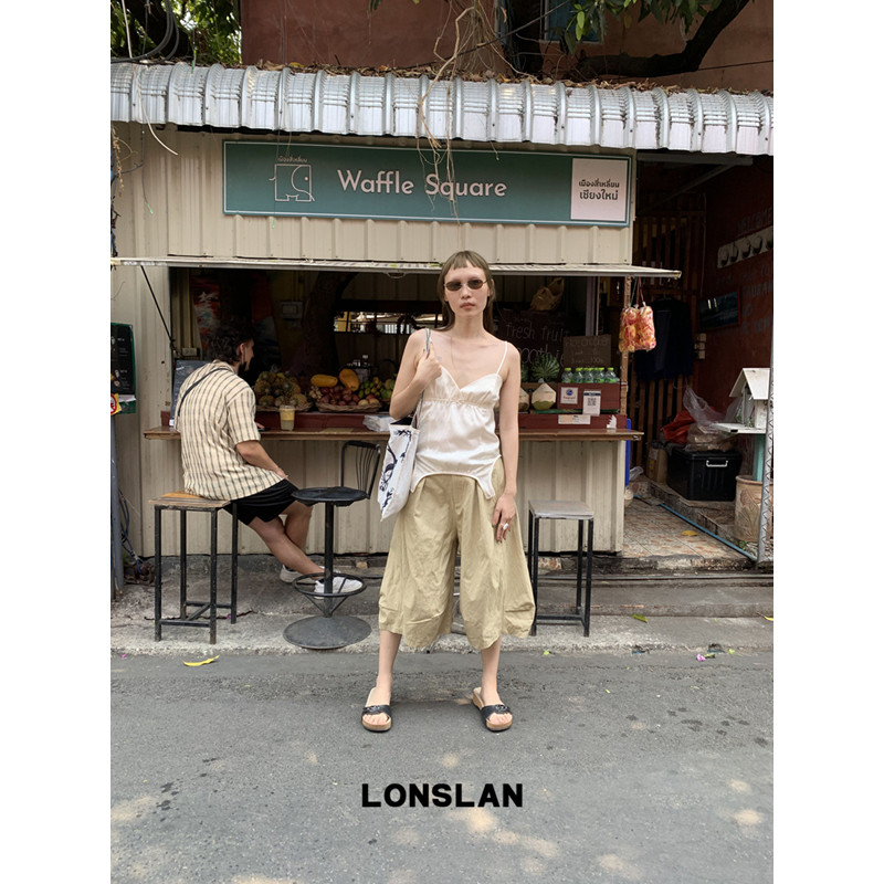 LONSLAN 론슬란 새틴 뷔스티에 끈나시 탑 여성 샤틴 나시 - 상세 이미지 4