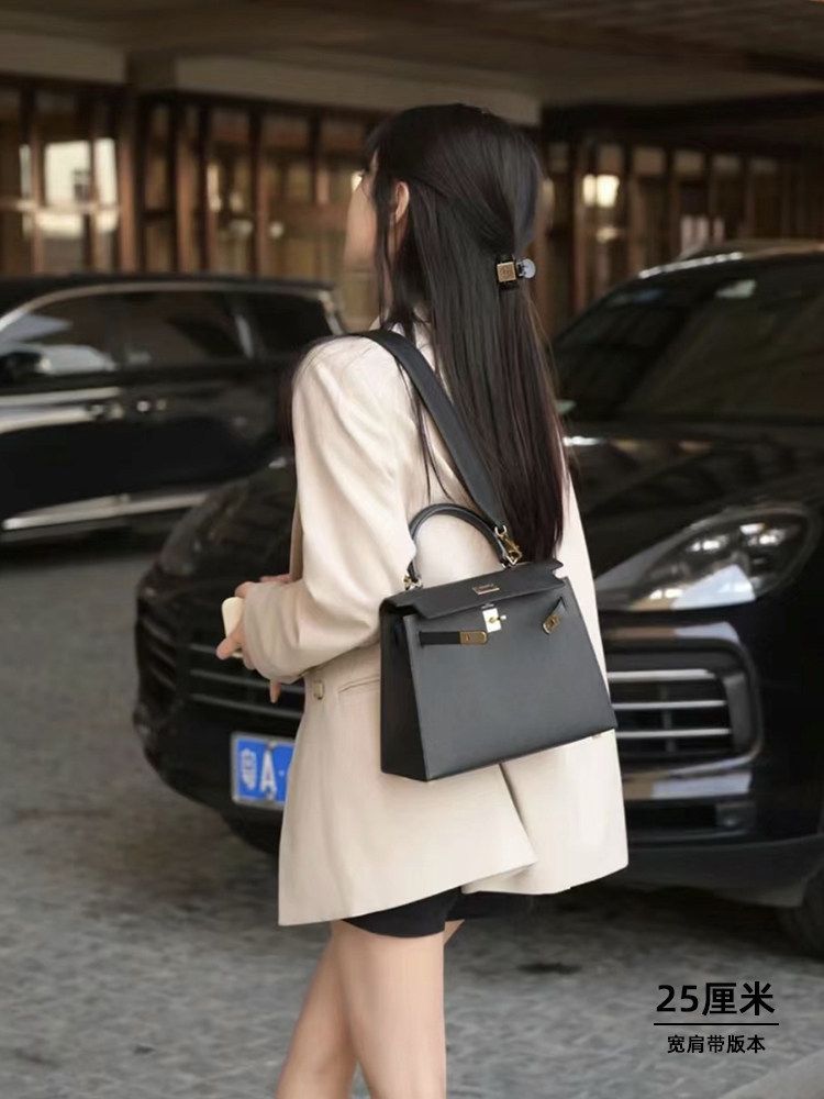 브이넥 끈나시 민소매티 티셔츠 민소매나시 골지 이너 레이어드 여성 여름 레이스 나시티 스판 - 상세 이미지 4