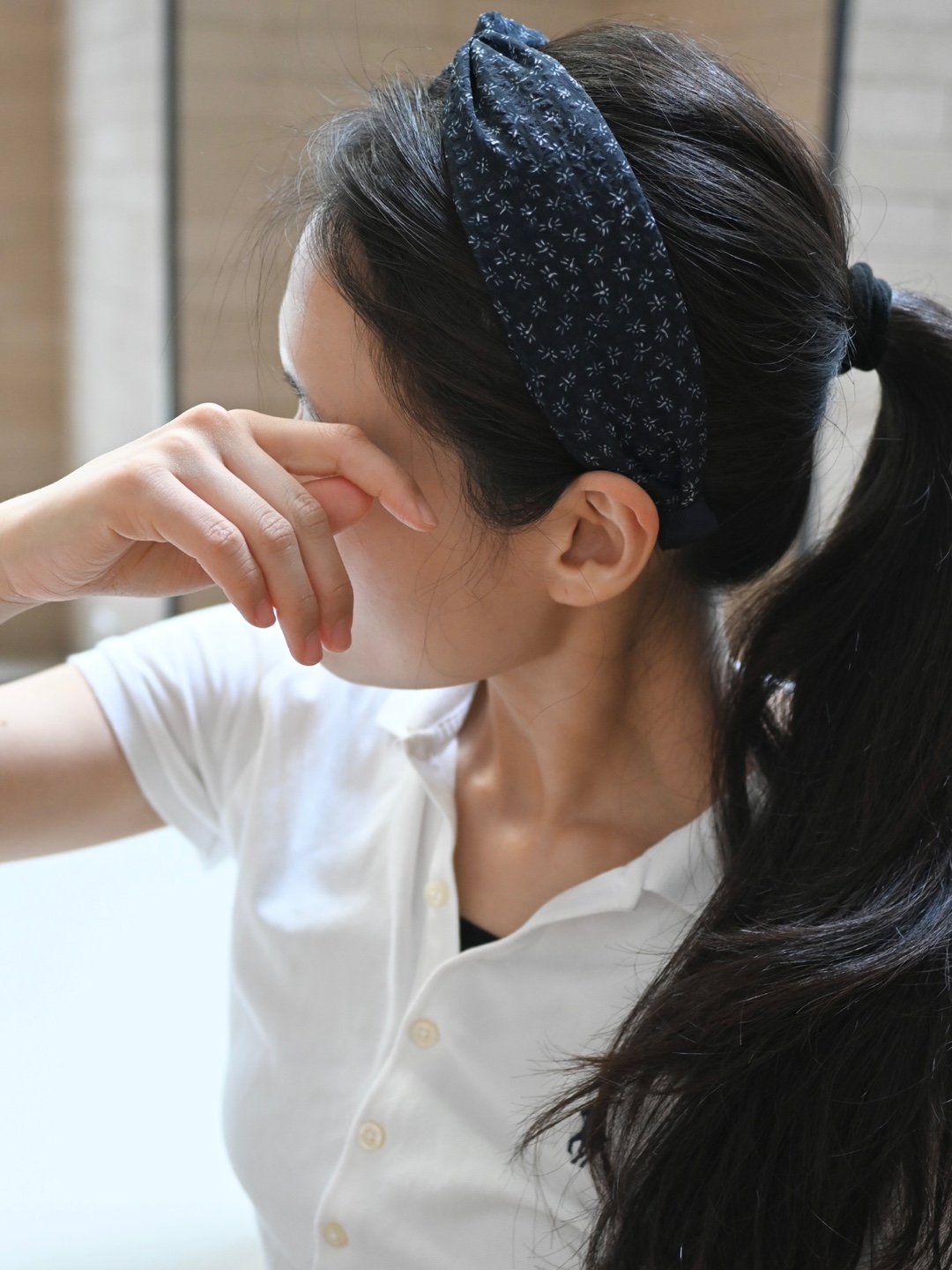 잔잔꽃 까슬원단 꼬임 와이드 넓은 내추럴머리띠 데일리 감성악세서리 여름 플라워 - 상세 이미지 5