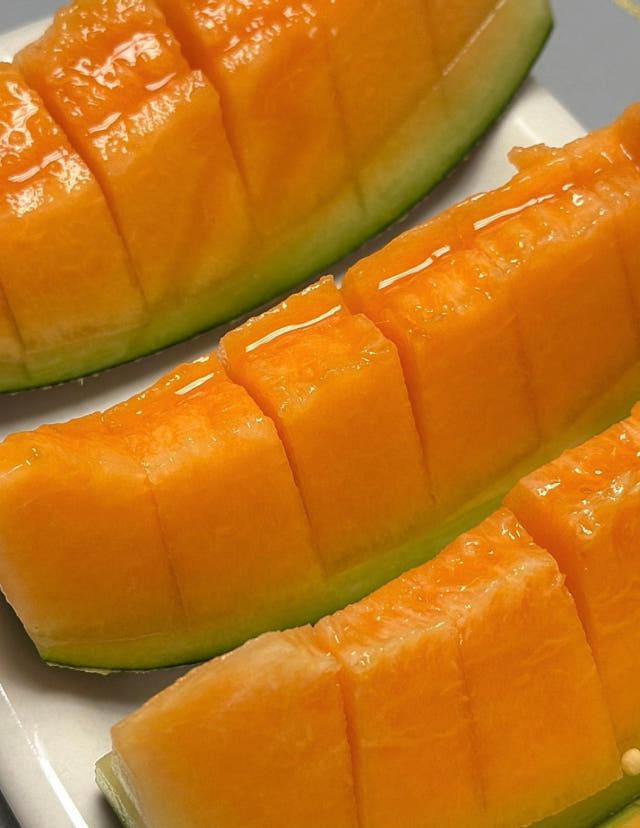 고령 파파야 노을메론 설향 칸탈로프 백자 세지 하미과 양구멜론 개구리참외 2kg 5kg — 이 여름, 멜론이 특별한 이유?