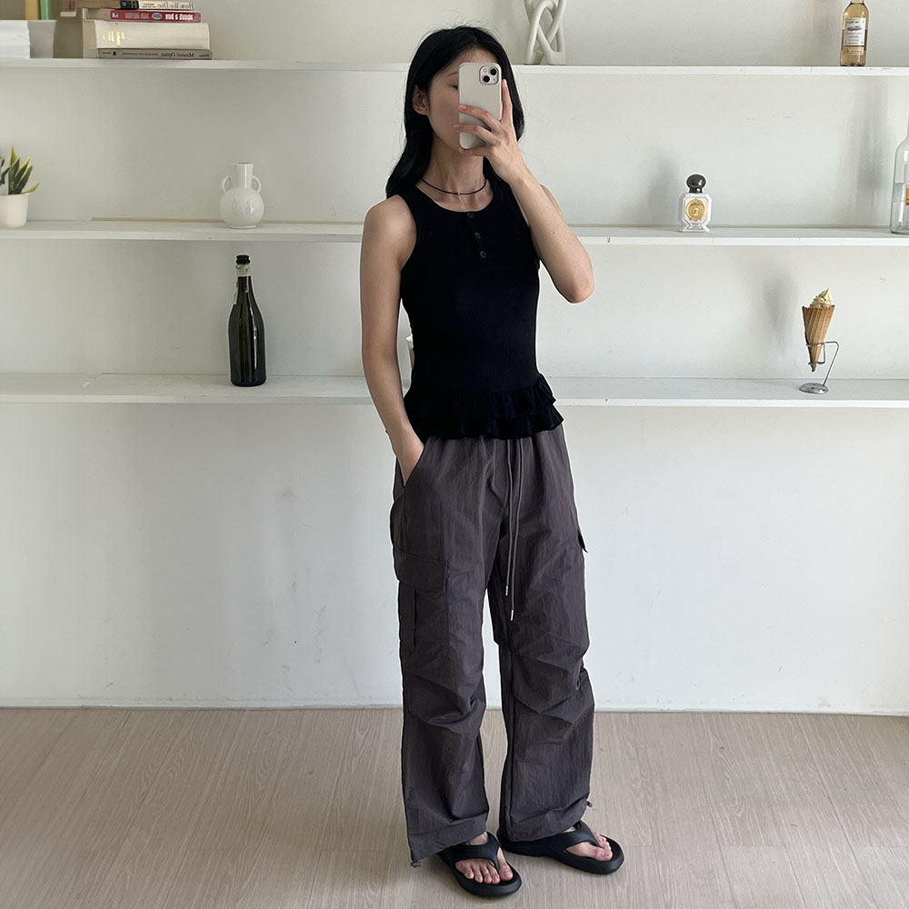 프릴나시 캉캉블라우스 헨리넥 골지 나시티 블랙 이미지 8