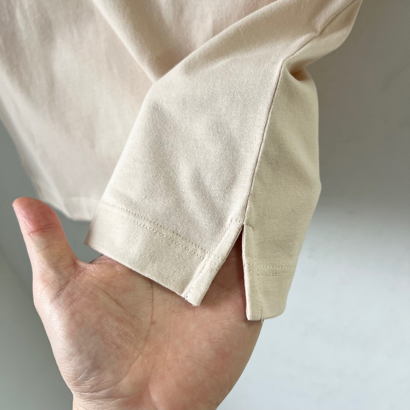 26SS 펜디 키즈 자카드 포켓 폴로 반팔 카라 티셔츠 내추럴 JMI502 7AJF1P2N - 상세 이미지 3