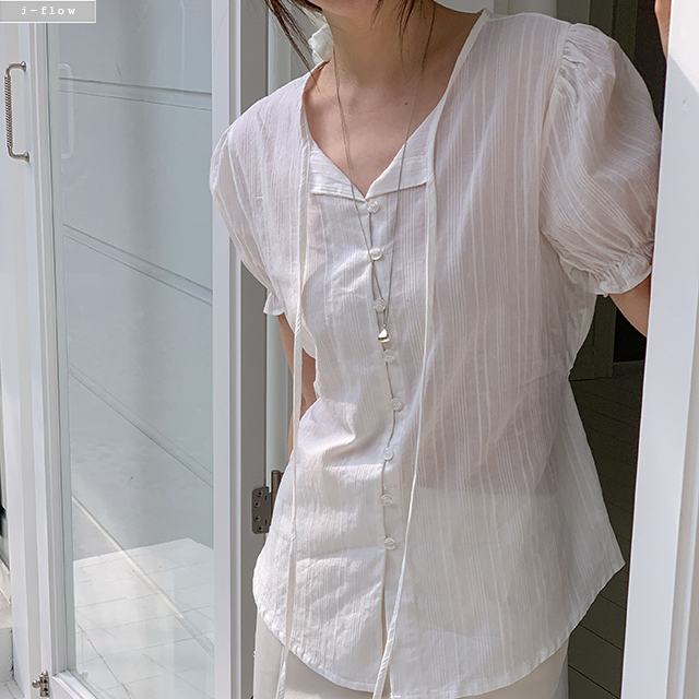 로젤 스트랩 밴딩 퍼프 하프 블라우스 2col 봄 여름 자수 브이넥 코튼 허리끈 제이플로우 이미지 7