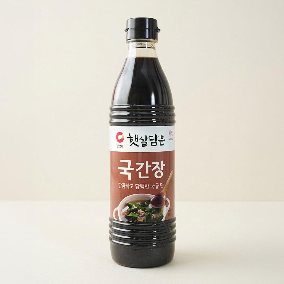 메가마트 대상 청정원 햇살담은 자연숙성 국간장 840ml - 상품 이미지