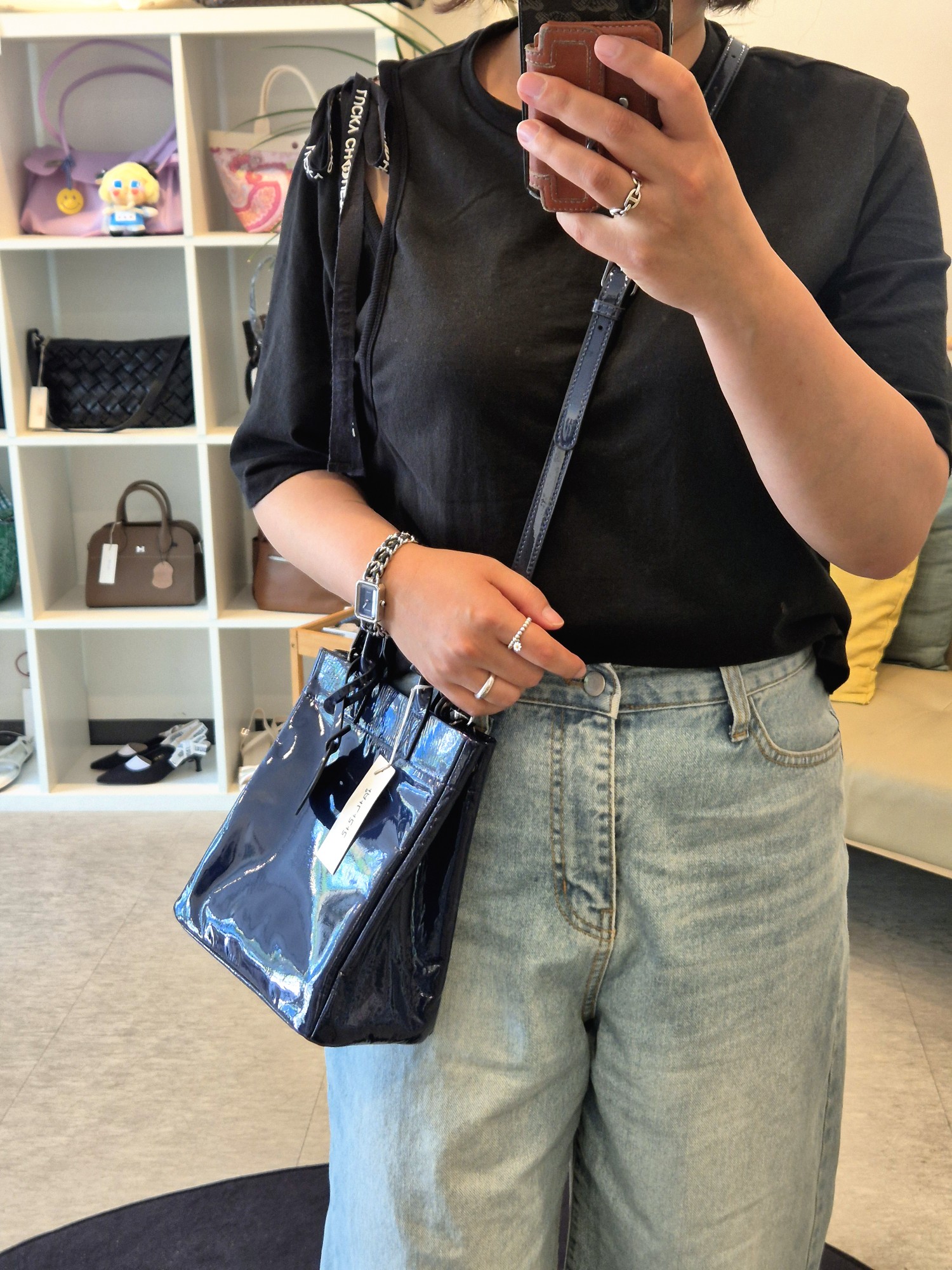 에나멜 양가죽 스퀘어 토트백 크로스 가방 - 상세 이미지 5