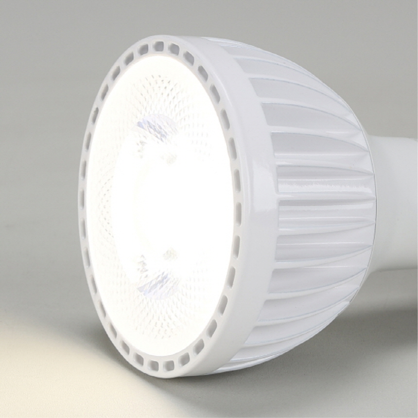 LED PAR30 램프 화이트 COB 집중형 30W 주백색 4000K 플리커프리 비츠온 - 상세 이미지 4
