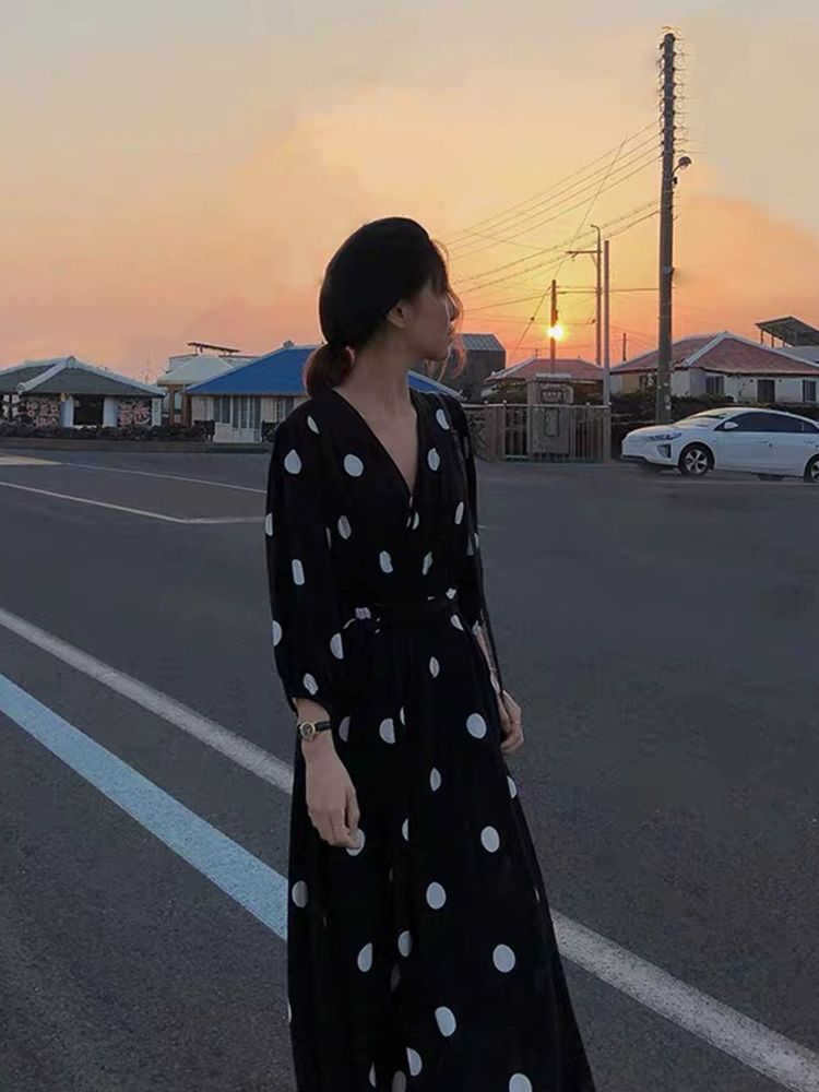 여름 땡땡이원피스 쉬폰 블랙 드레스 도트원피스 봄 여성 빈티지 정장 스퀘어넥 - 상세 이미지 4
