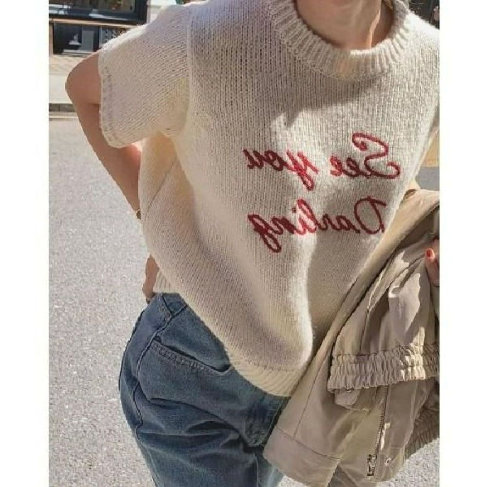 라운드넥 베이직 레이어드 니트티 기본 반팔티셔츠 빅사이즈 여자 오버핏 여성 여름 이너 나시 유백색 한 사이즈 - 상품 이미지