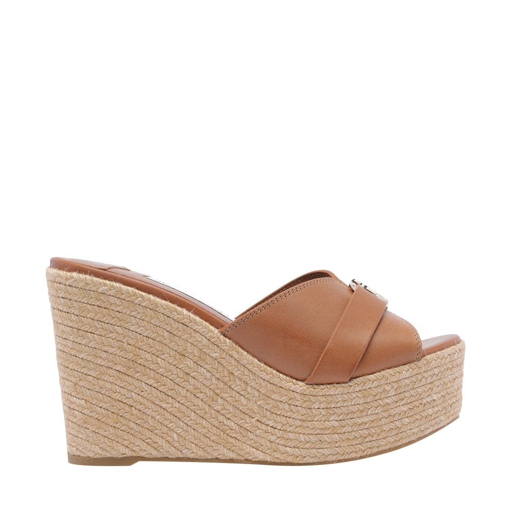 지미 추 여성 샌들 FW26 LEDA WEDGE 100FDZTAN/GOLD - 상품 이미지