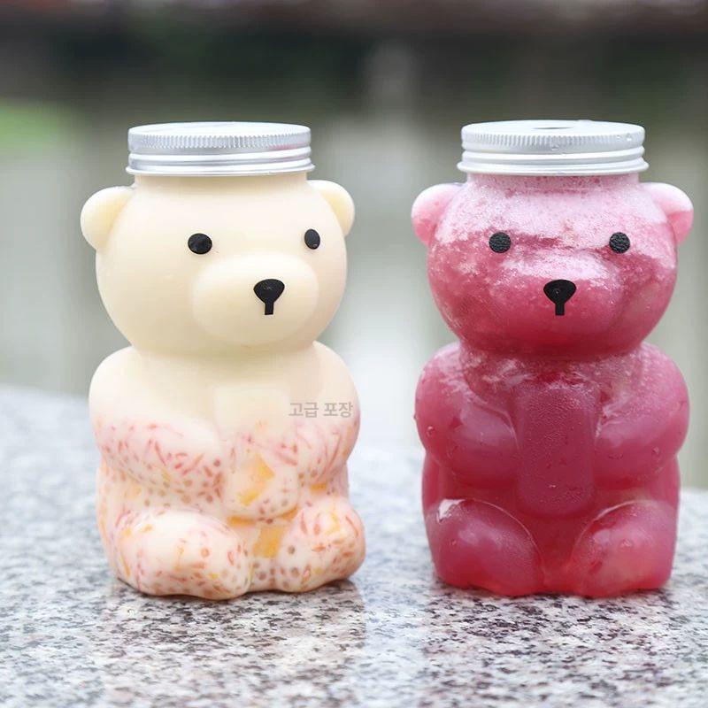 곰돌이 보틀 일회용 베어 빨대 구멍뚜껑 페트병 포장용기 곰병 음료 업소용 물병 - 상품 이미지