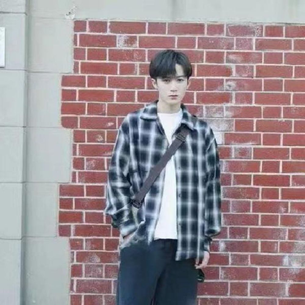 체크남방 긴팔셔츠 얼셔츠 간절기 데일리룩 남녀공용 오버핏 반팔 여름 레이어드 남자 남여공용 - 상품 이미지