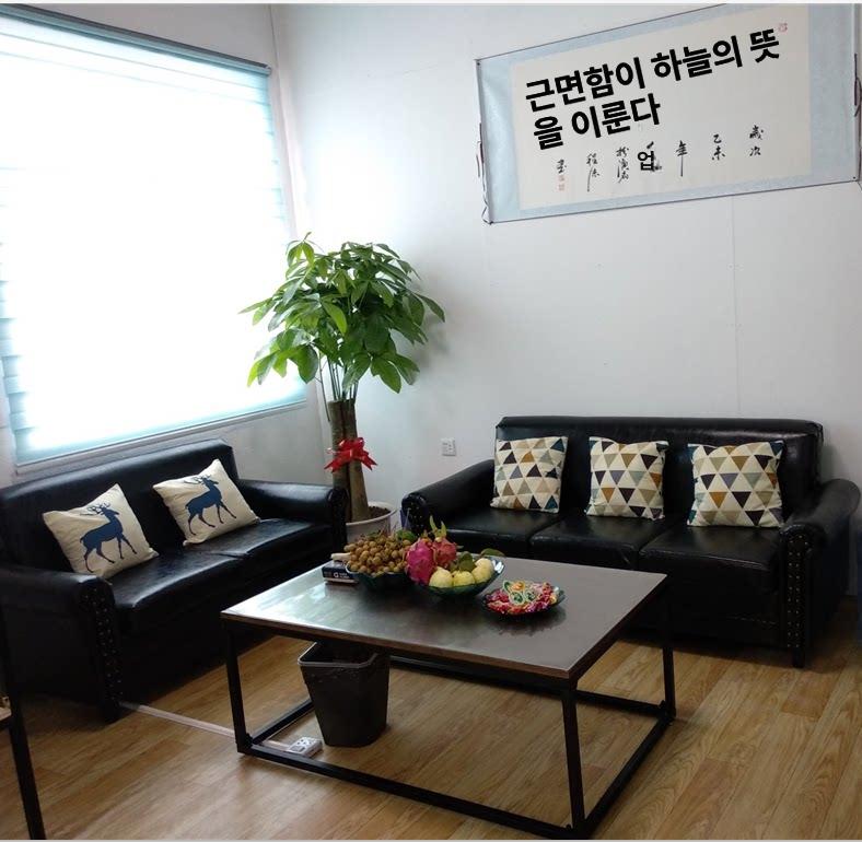 2인용 가죽소파 레트로 업소 매장 대기실 휴게실 거실 감성 팔걸이 엔틱 인조 북유럽 - 상세 이미지 4