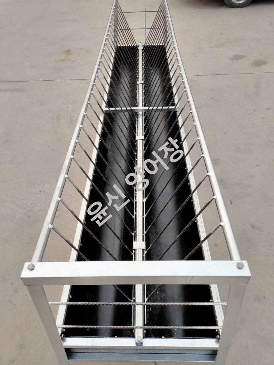밥통 염소먹이통 목장 급식기 사료통 건초 배식통 여물통 축산 조절 높이 사각 튼튼한 - 상세 이미지 3